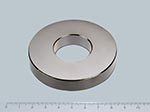 70x10/30 mm N42 NEODYM mágnes gyűrű