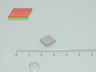 10x10x2 mm N52 NEODYM mágnes hasáb