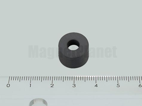 14x8/5 mm Y30 FERRIT mágnes gyűrű