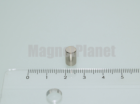 6x10 mm N48 NEODYM mágnes rúd